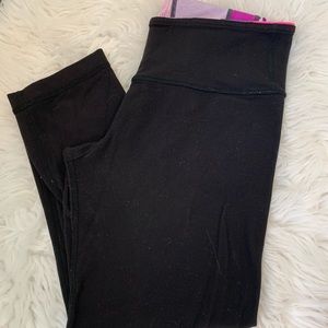 Lululemon yoga capris
